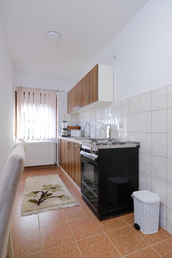 The Cosmic Gate Apartments Visoko Eksteriør billede